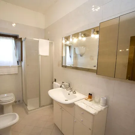 Country house Il Pettirosso Di *